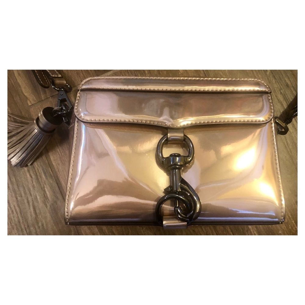 Rebecca Minkoff Metallic Mab Camera Bag Crossbody Purse Rose Gold Leather Luxury - Picture 2 of 5